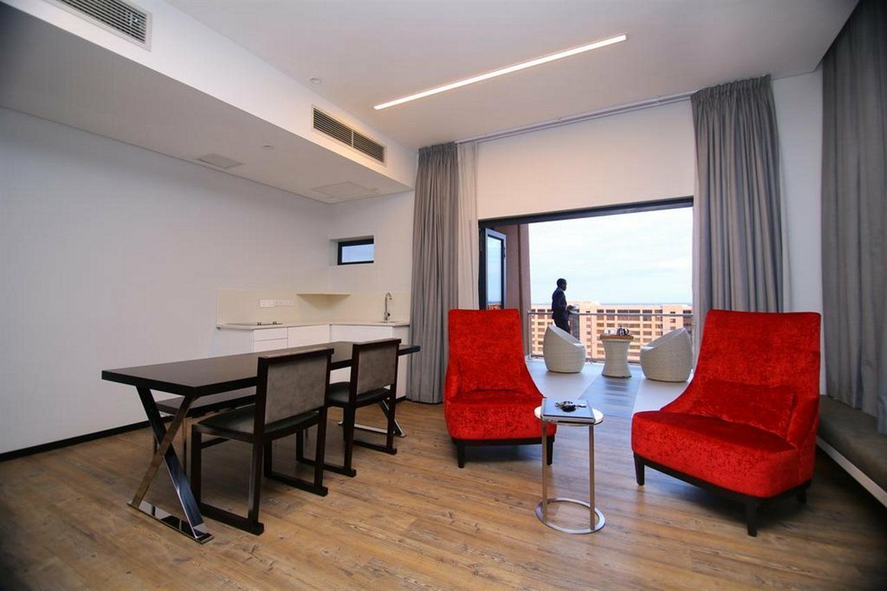 גאבורון Room50Two מראה חיצוני תמונה