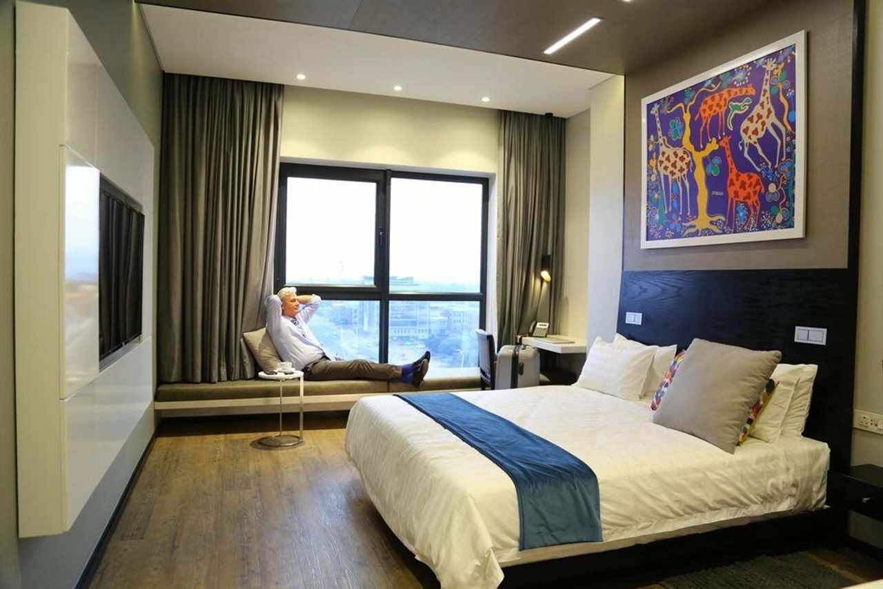 גאבורון Room50Two מראה חיצוני תמונה
