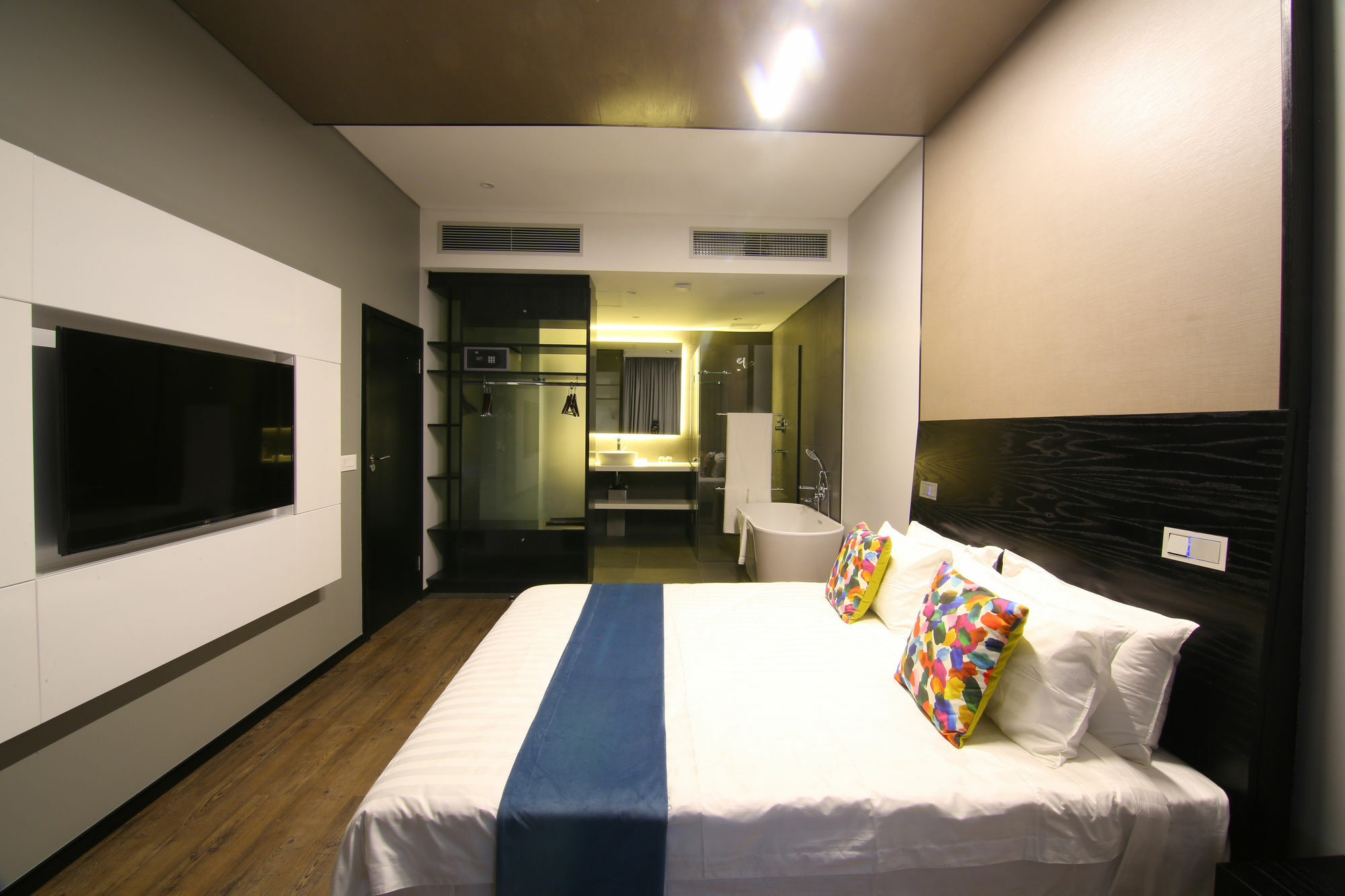 גאבורון Room50Two מראה חיצוני תמונה